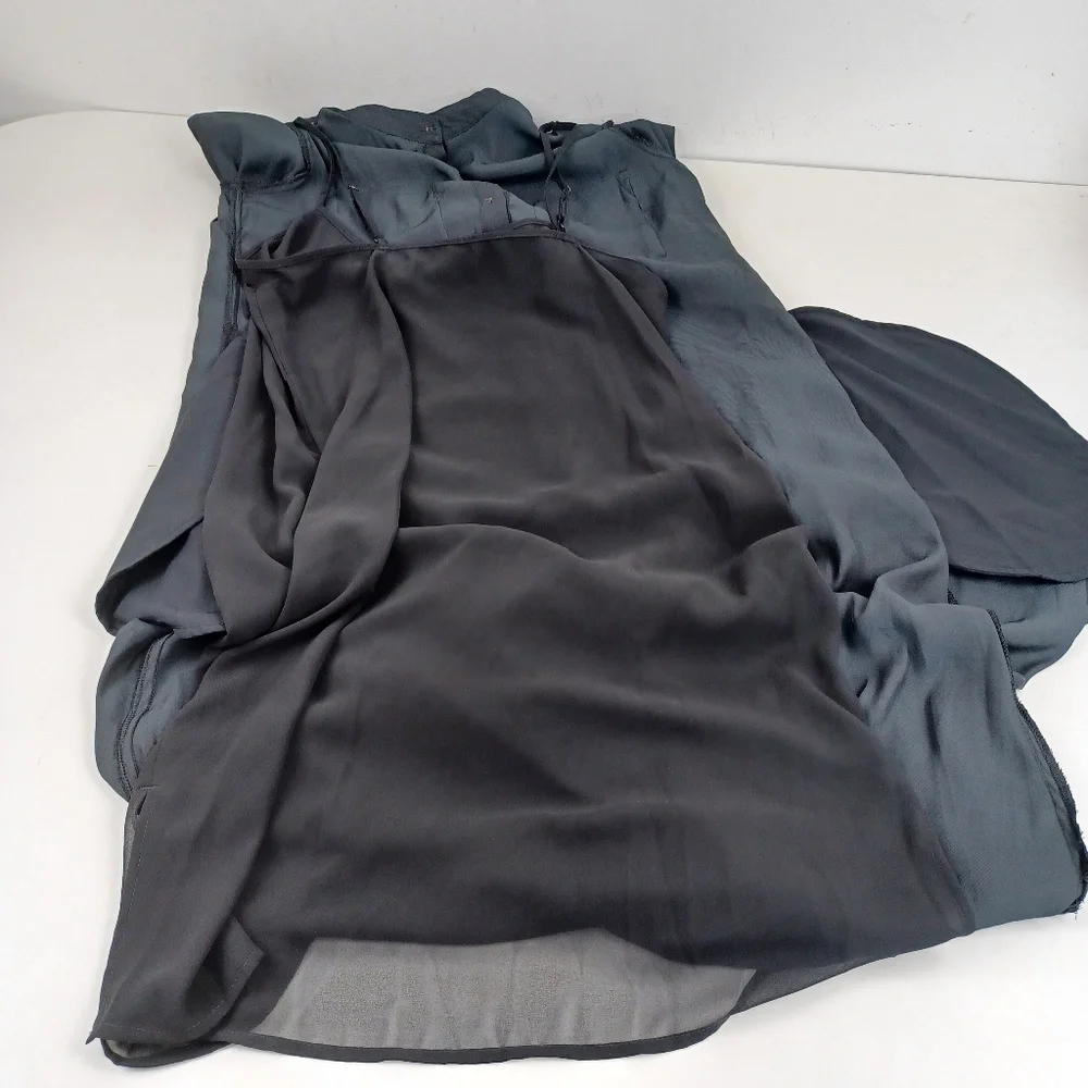 Banana Republic Soft Utility Maxi Dress Size 6 Minimalist Long Sleeve Pockets